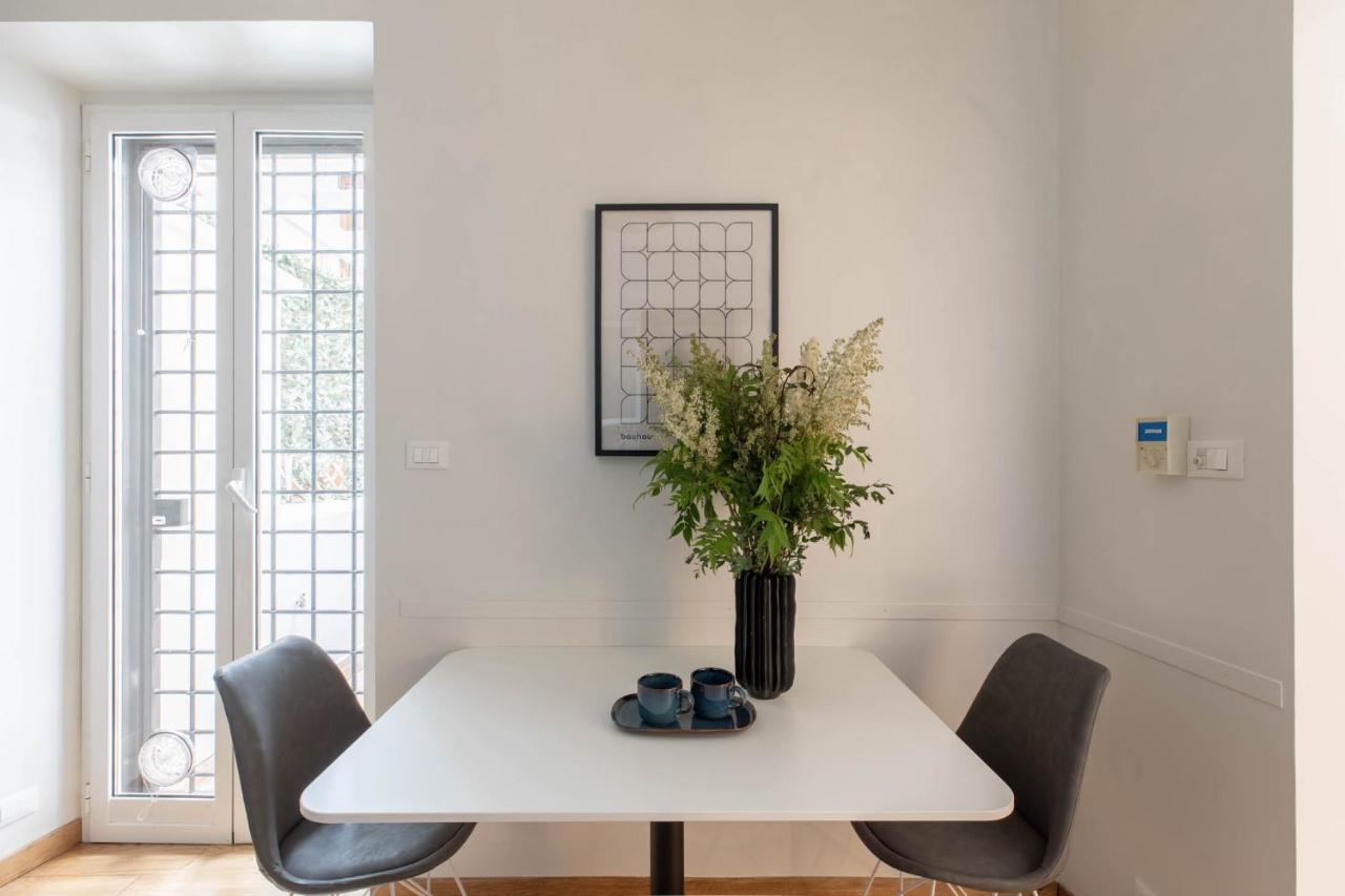 Iflat Blue Cozy Loft Near Saint Peter Apartment Rome Bagian luar foto